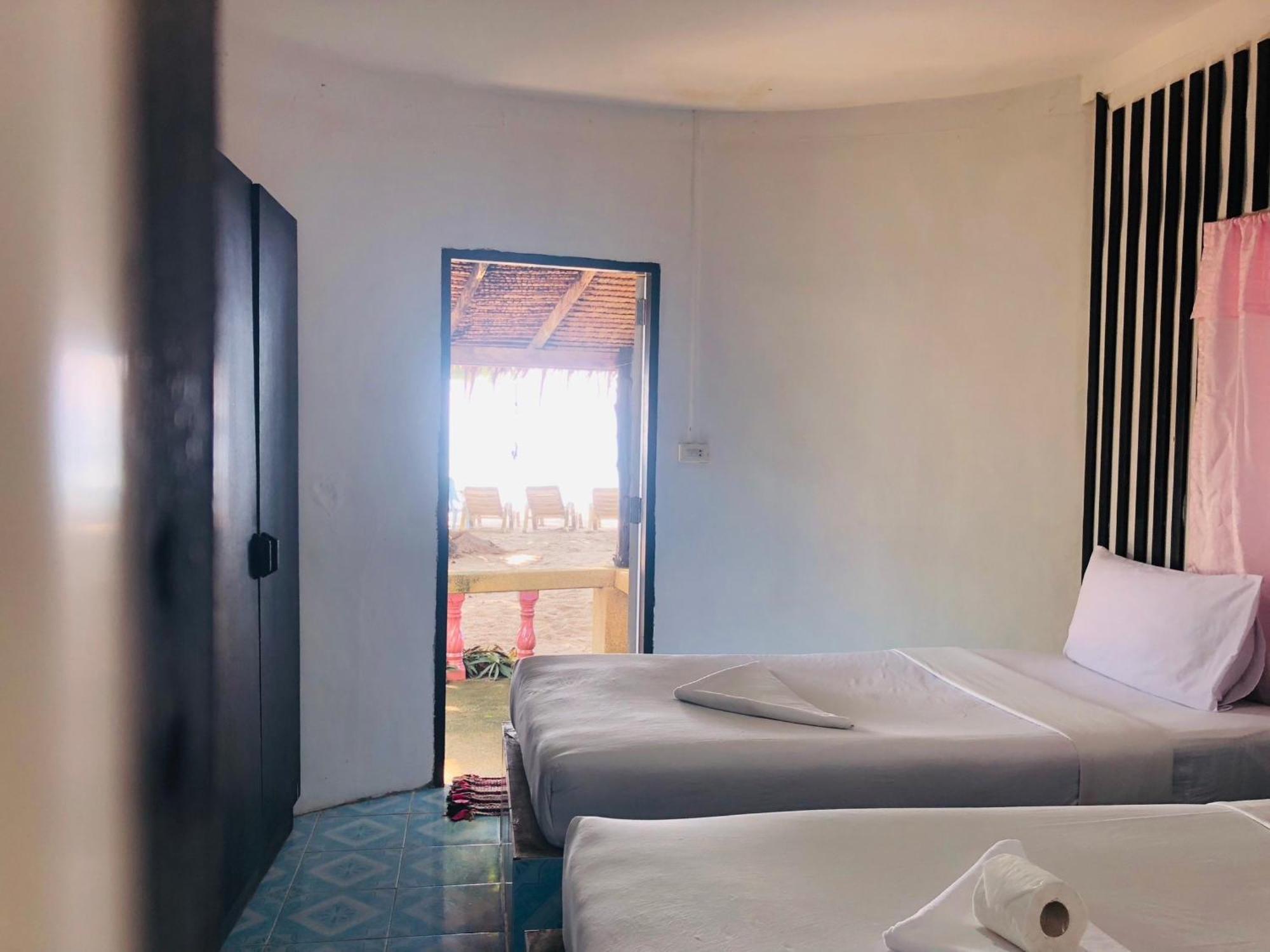 The Relax Resort Phangang-sziget Kültér fotó