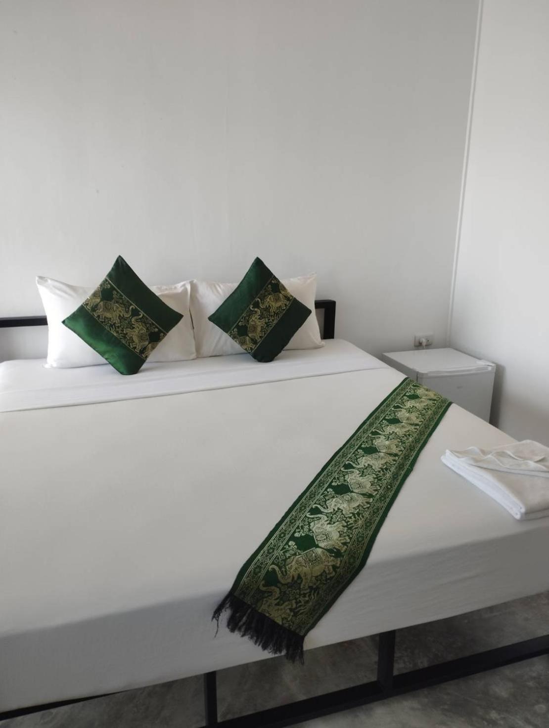 The Relax Resort Phangang-sziget Kültér fotó